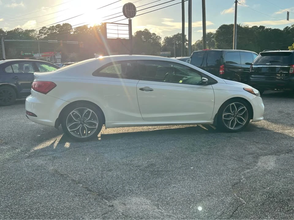 2016 Kia Forte - Image 6 of 12