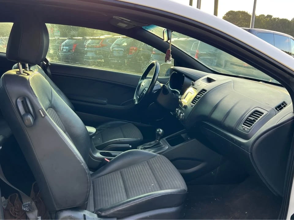 2016 Kia Forte - Image 12 of 12