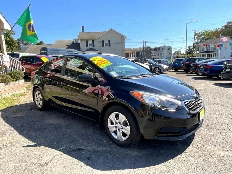 2016 Kia Forte - Image 3 of 12