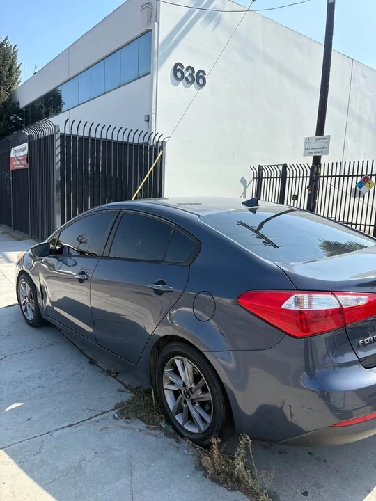 2016 Kia Forte - Image 2 of 9