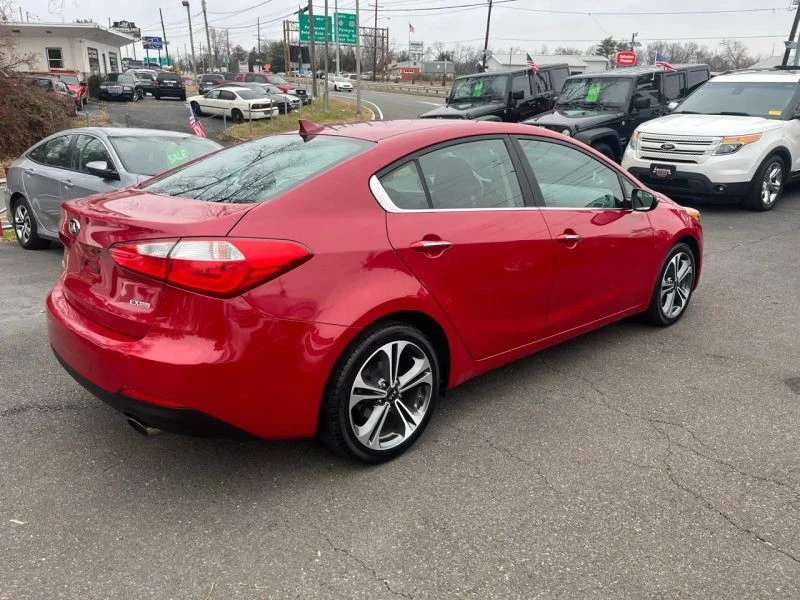 2016 Kia Forte - Image 4 of 12
