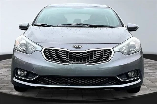 2016 Kia Forte - Image 2 of 12