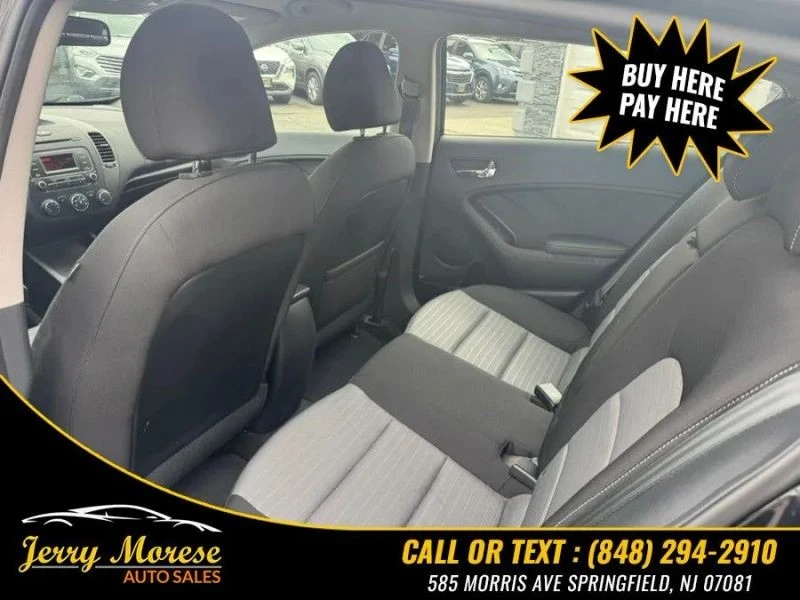 2016 Kia Forte - Image 12 of 12