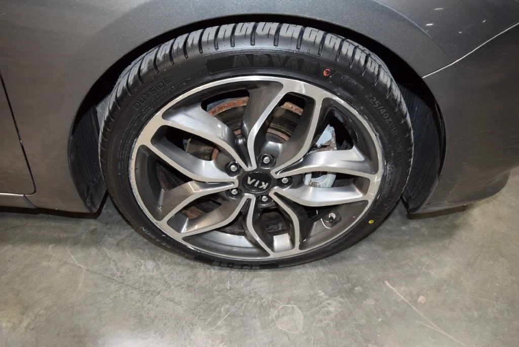 2016 Kia Forte - Image 10 of 21