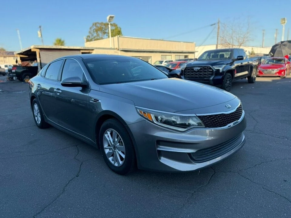 2016 Kia Optima/K5 - Image 3 of 21