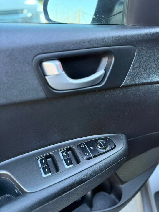 2016 Kia Optima/K5 - Image 19 of 21