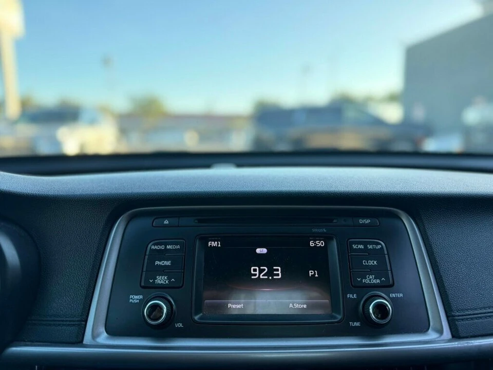 2016 Kia Optima/K5 - Image 14 of 21