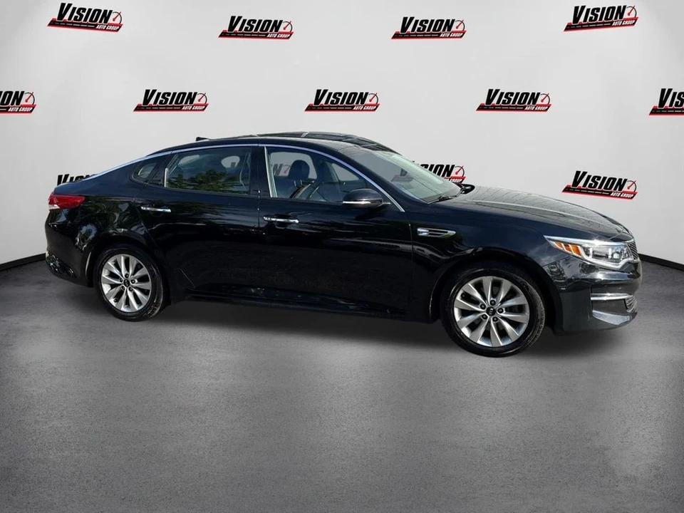 2016 Kia Optima/K5 - Image 4 of 12