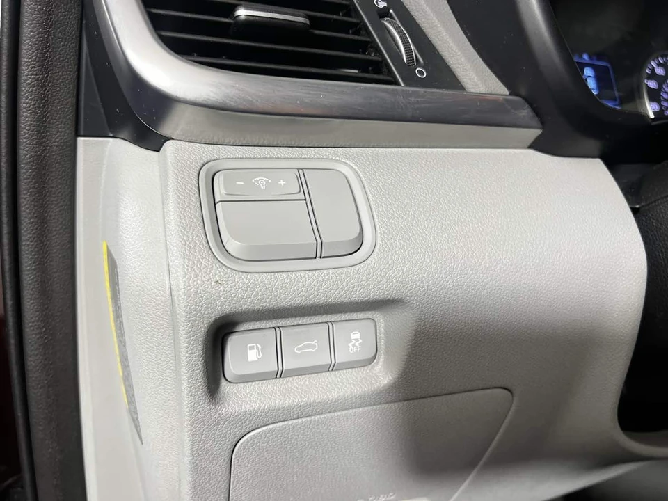 2016 Kia Optima/K5 - Image 19 of 21