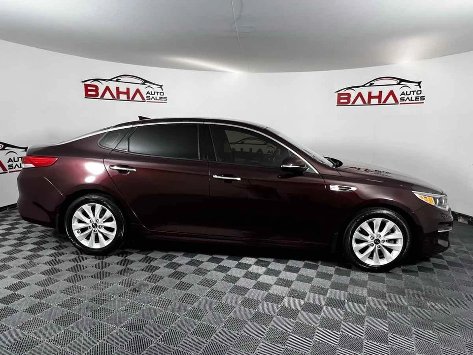 2016 Kia Optima/K5 - Image 10 of 21