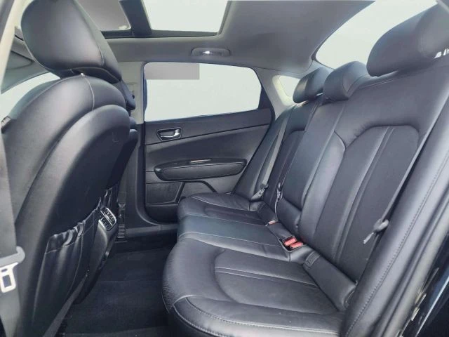 2016 Kia Optima/K5 - Image 10 of 21