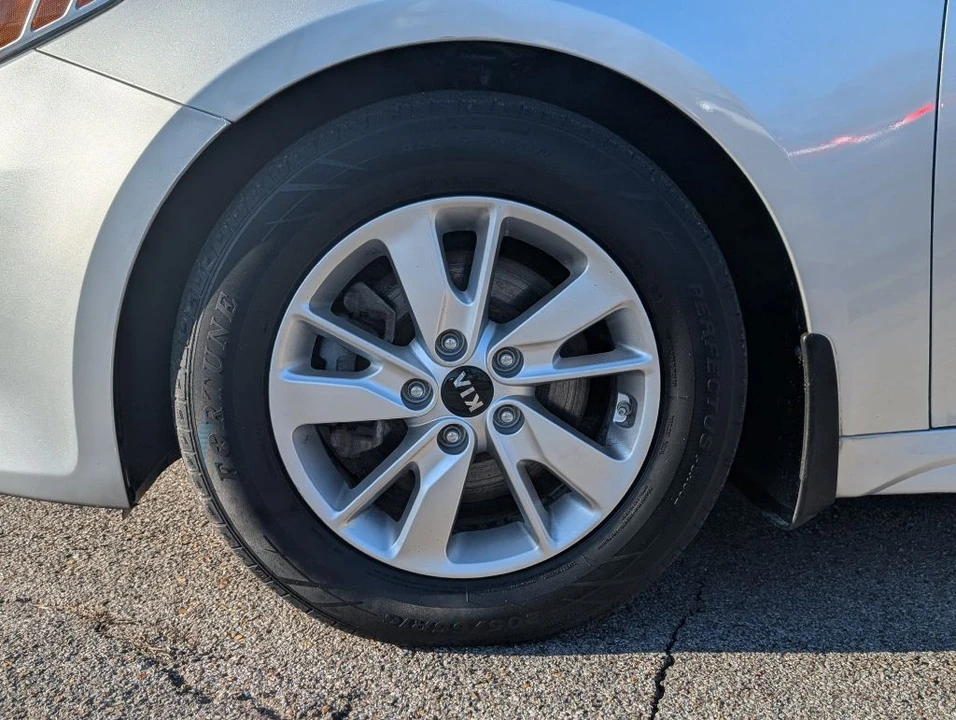 2016 Kia Optima/K5 - Image 22 of 22