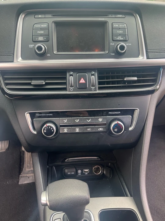 2016 Kia Optima/K5 - Image 17 of 20