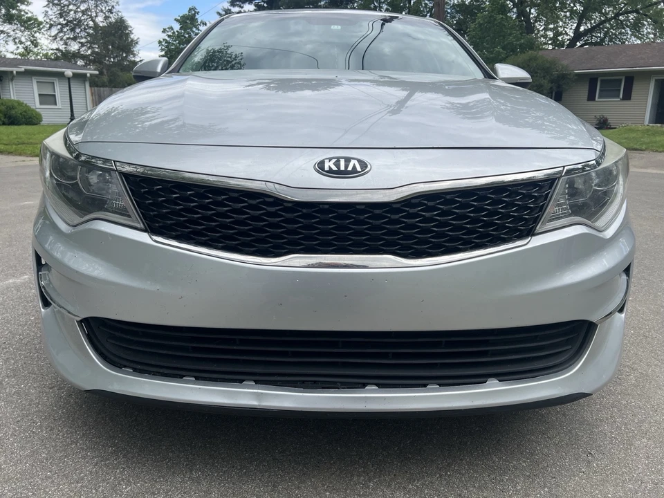 2016 Kia Optima/K5 - Image 2 of 20