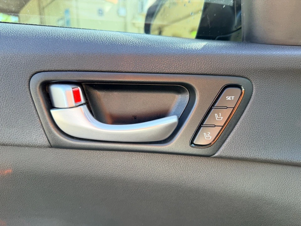 2016 Kia Optima/K5 - Image 13 of 17