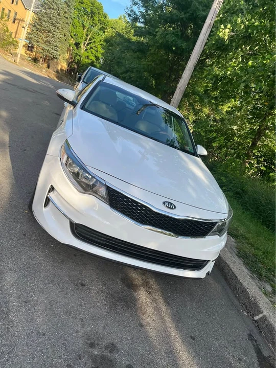 2016 Kia Optima/K5 - Image 2 of 7