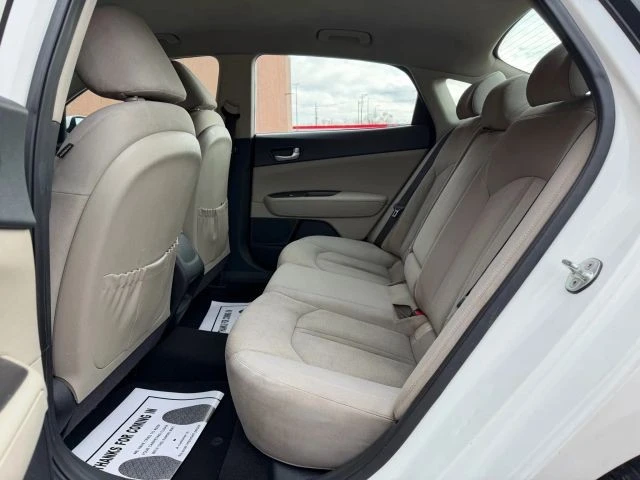 2016 Kia Optima/K5 - Image 12 of 18