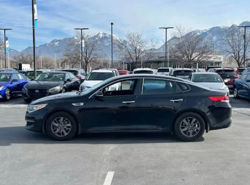 2016 Kia Optima/K5 - Image 6 of 12