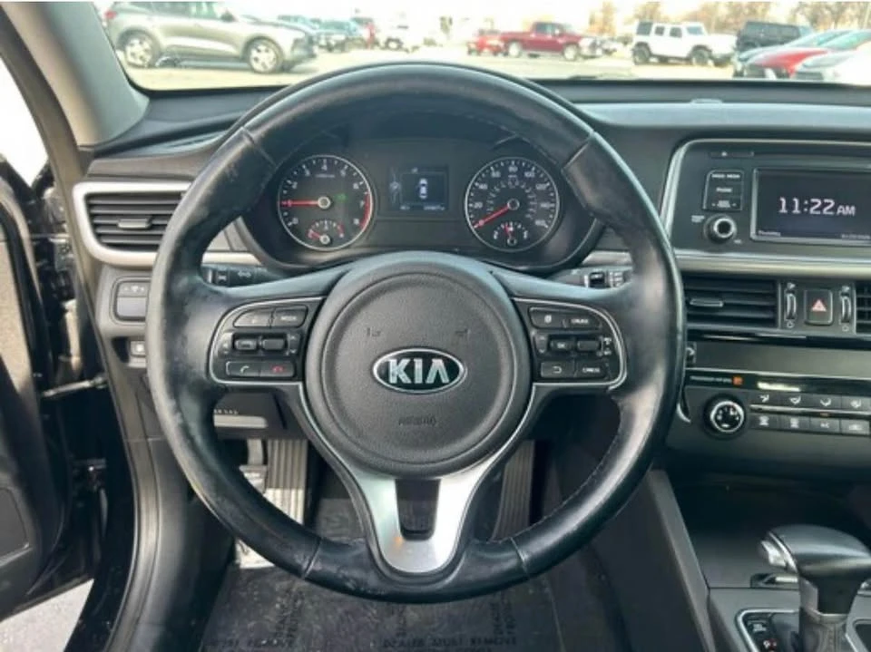 2016 Kia Optima/K5 - Image 9 of 12