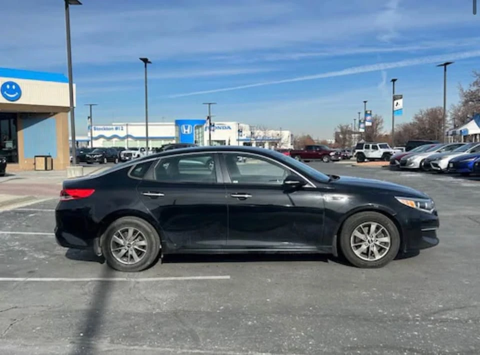 2016 Kia Optima/K5 - Image 2 of 12