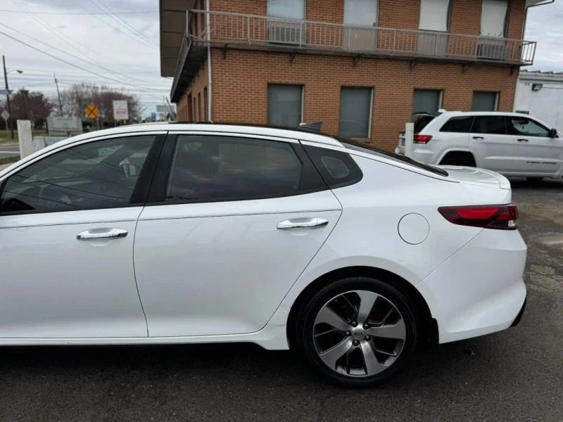 2016 Kia Optima/K5 - Image 8 of 12