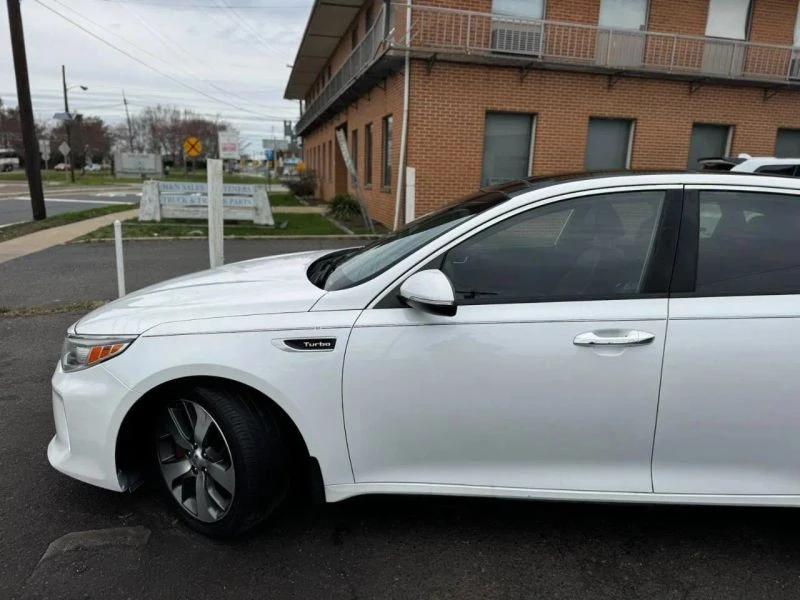 2016 Kia Optima/K5 - Image 6 of 12