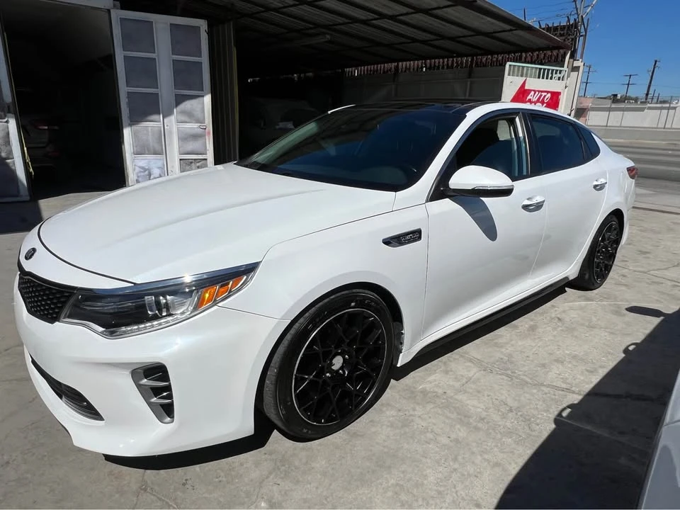 2016 Kia Optima/K5 - Image 2 of 15