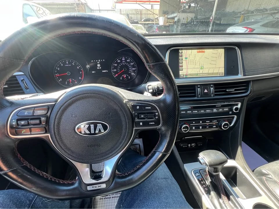 2016 Kia Optima/K5 - Image 10 of 15