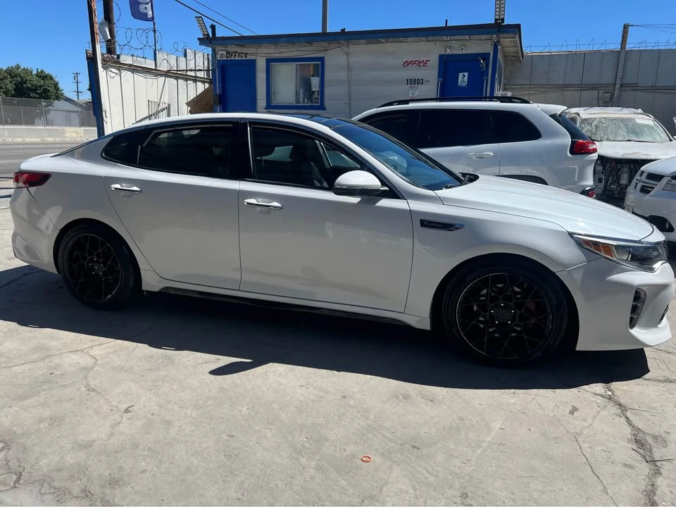 2016 Kia Optima/K5 - Image 3 of 15