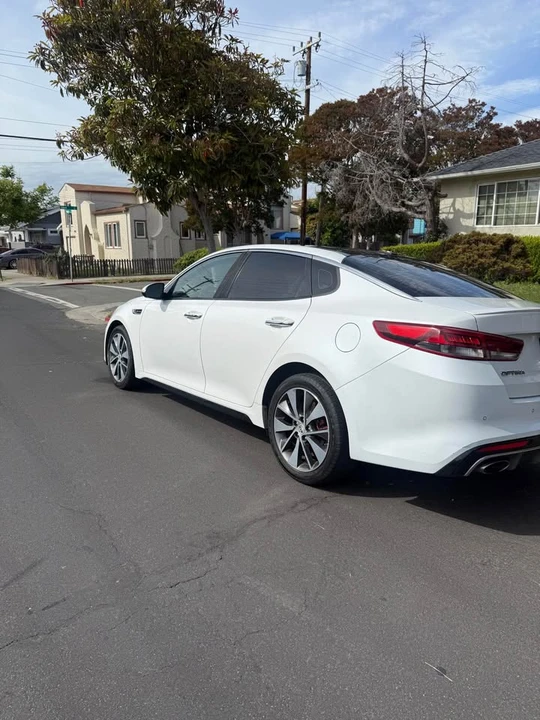 2016 Kia Optima/K5 - Image 3 of 11