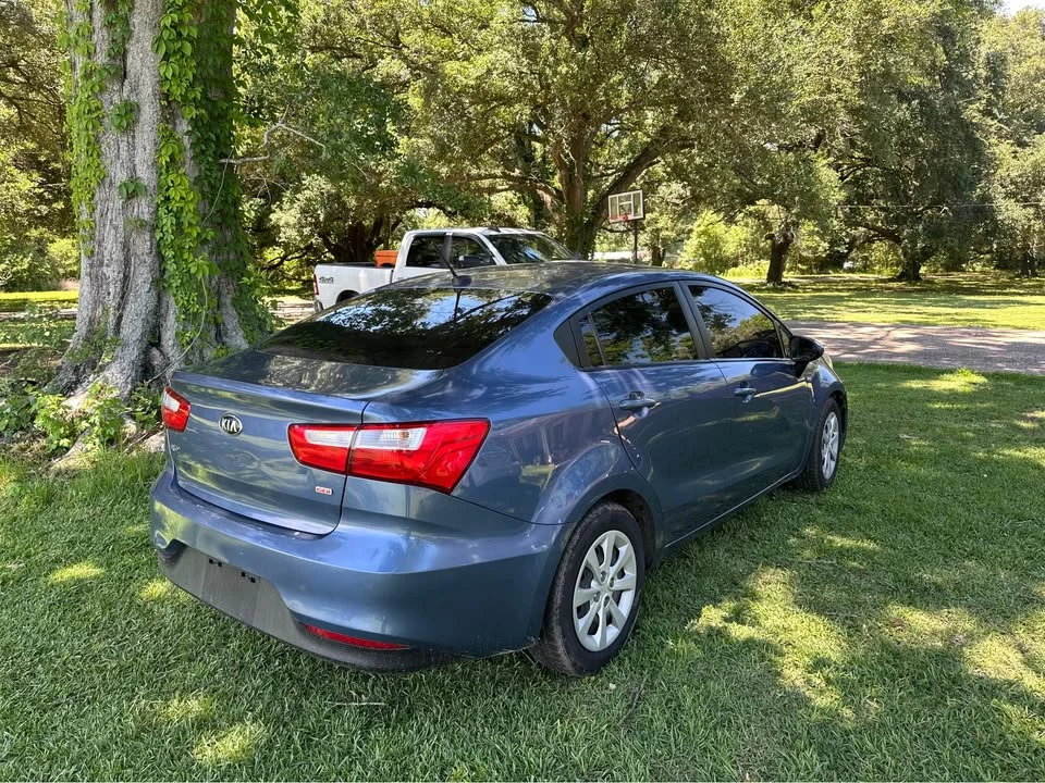 2016 Kia Rio - Image 4 of 5