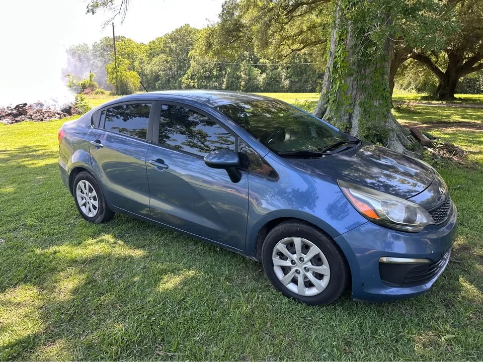 2016 Kia Rio - Image 3 of 5