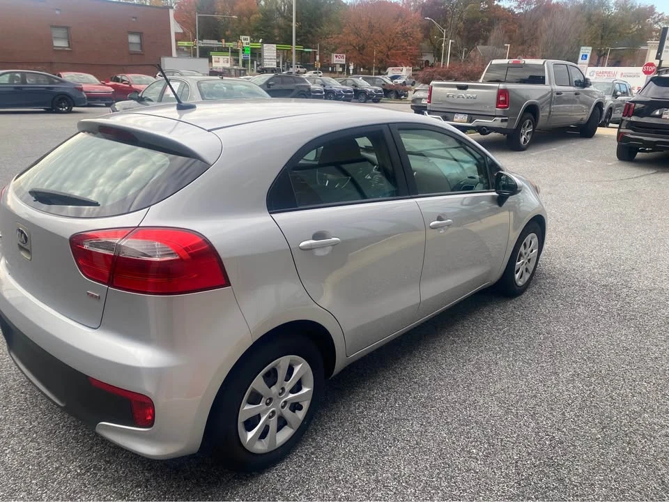 2016 Kia Rio - Image 3 of 9