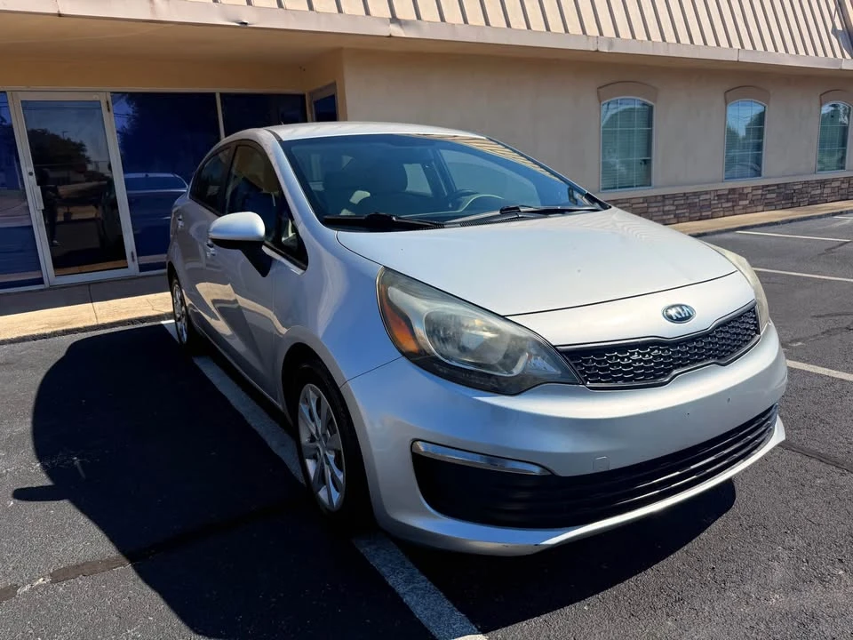 2016 Kia Rio - Image 3 of 16
