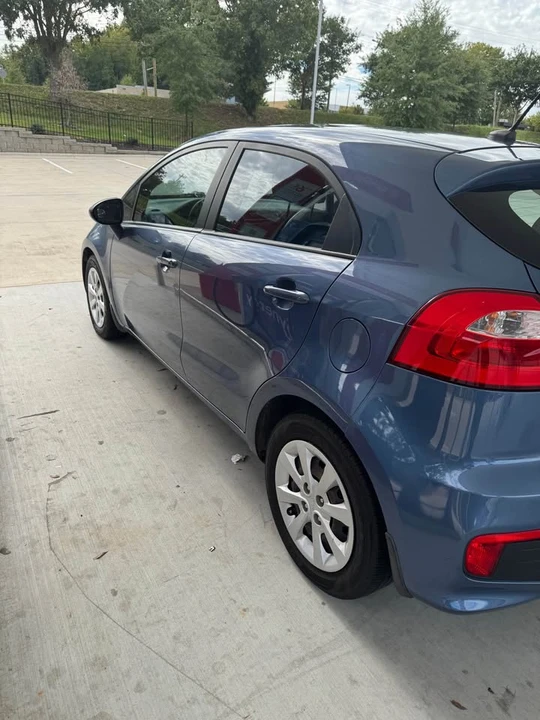 2016 Kia Rio - Image 3 of 15