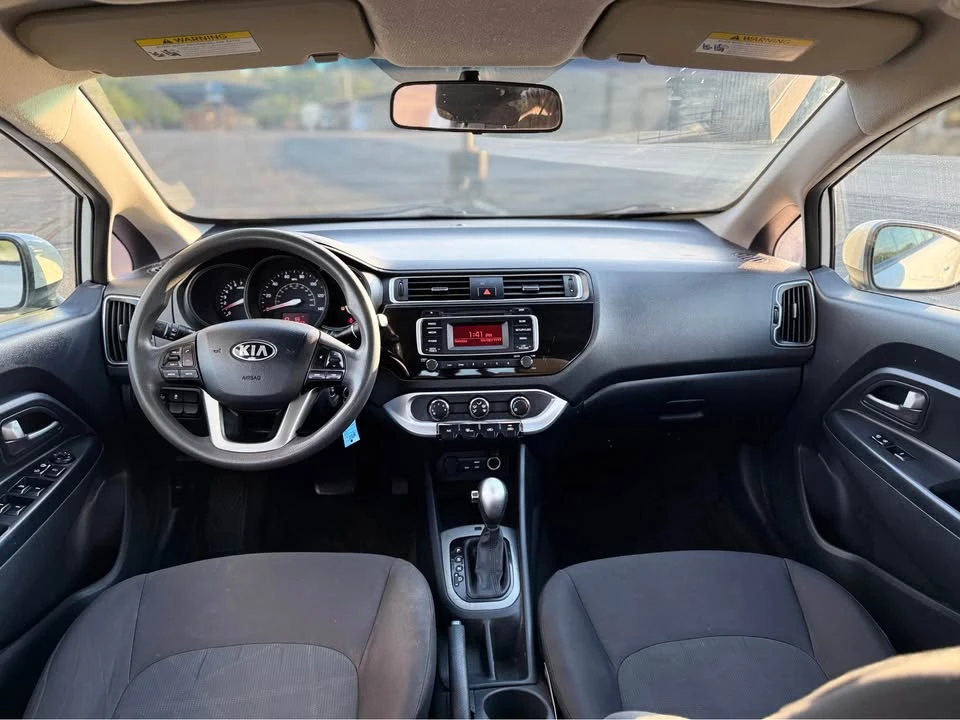 2016 Kia Rio - Image 10 of 15