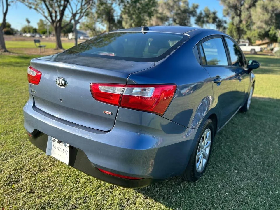 2016 Kia Rio - Image 7 of 16