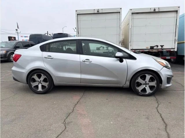 2016 Kia Rio - Image 2 of 6