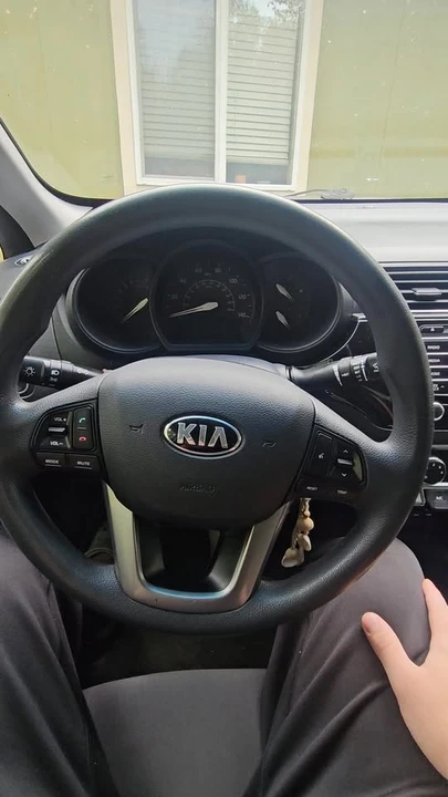 2016 Kia Rio - Image 7 of 7