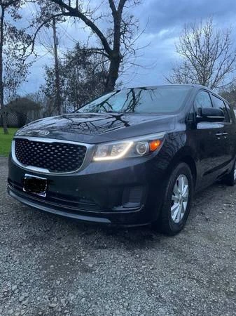 2016 Kia Carnival - Image 2 of 12