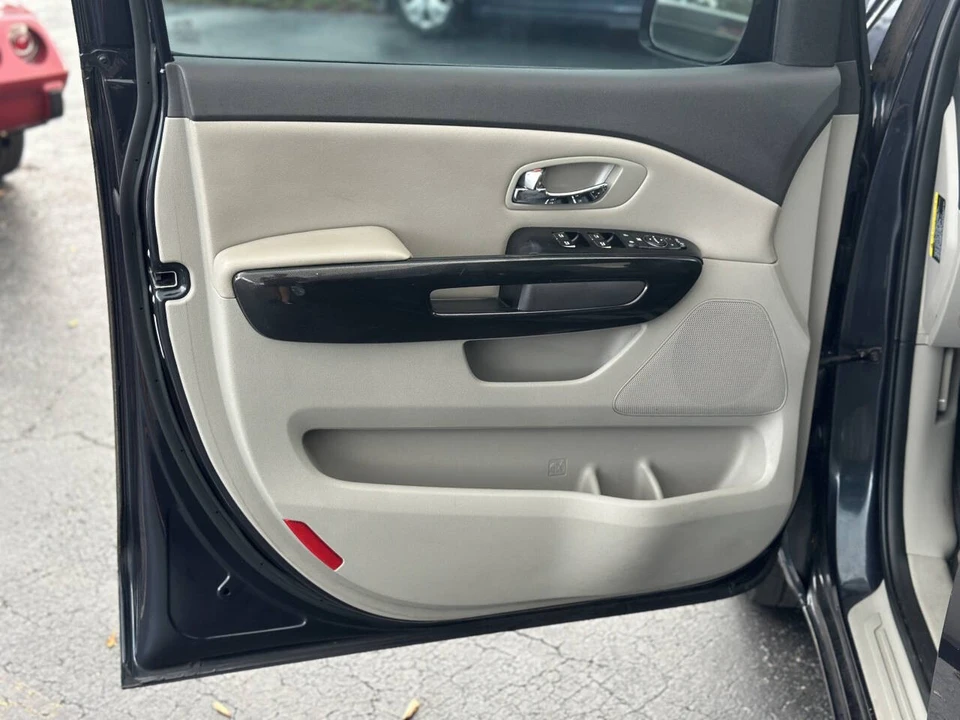 2016 Kia Carnival - Image 12 of 21