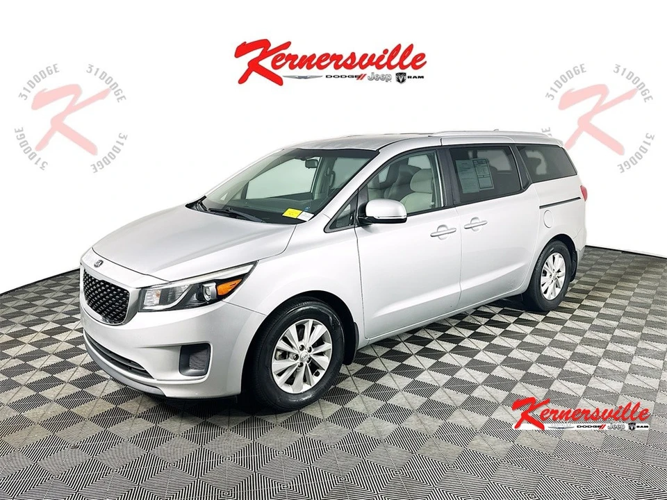2016 Kia Carnival - Image 3 of 21