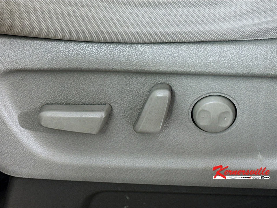 2016 Kia Carnival - Image 21 of 21