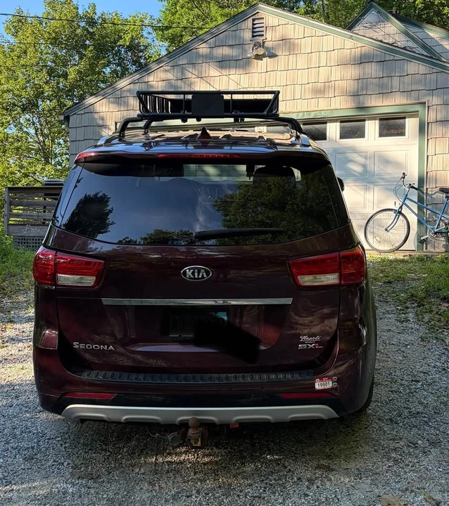 2016 Kia Carnival - Image 4 of 12