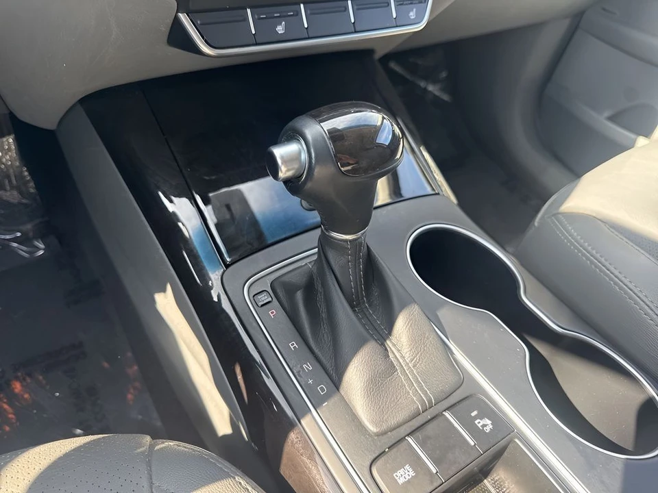 2016 Kia Sorento - Image 12 of 12