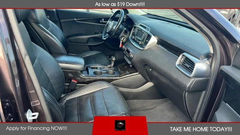 2016 Kia Sorento - Image 9 of 12