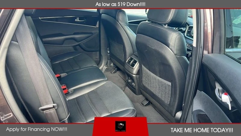 2016 Kia Sorento - Image 10 of 12