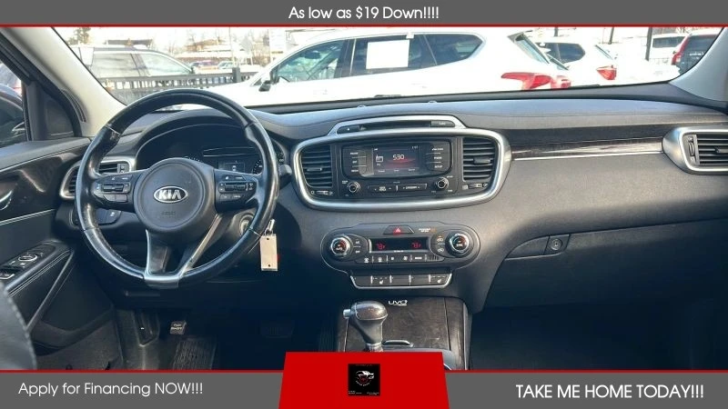 2016 Kia Sorento - Image 11 of 12