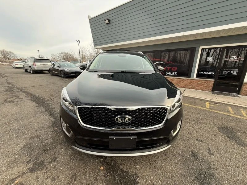 2016 Kia Sorento - Image 2 of 12