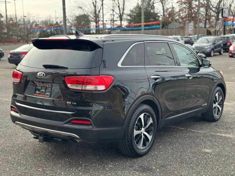 2016 Kia Sorento - Image 6 of 12
